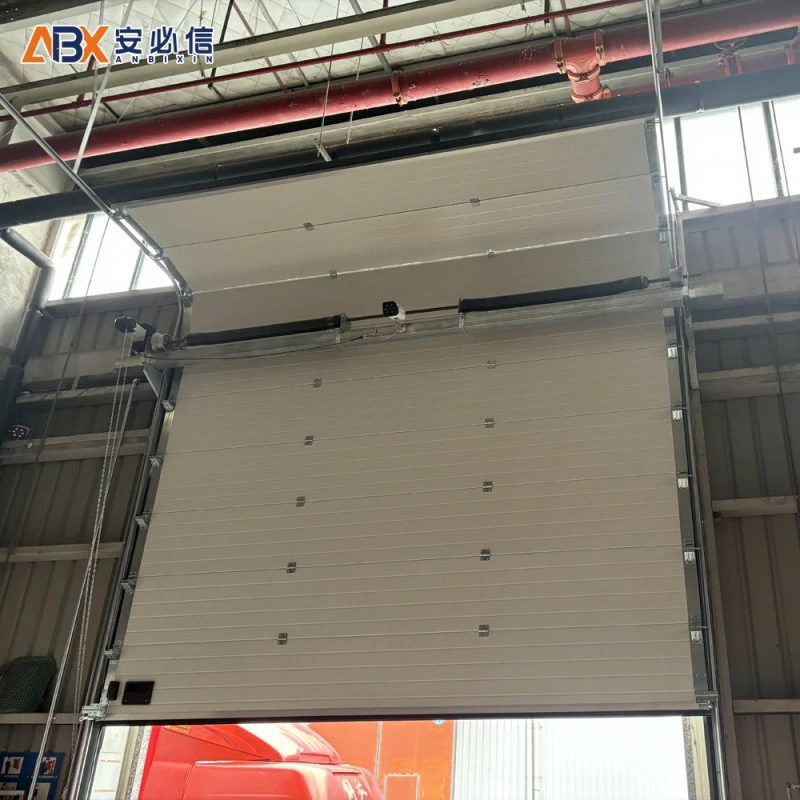 东莞翻板滑升门